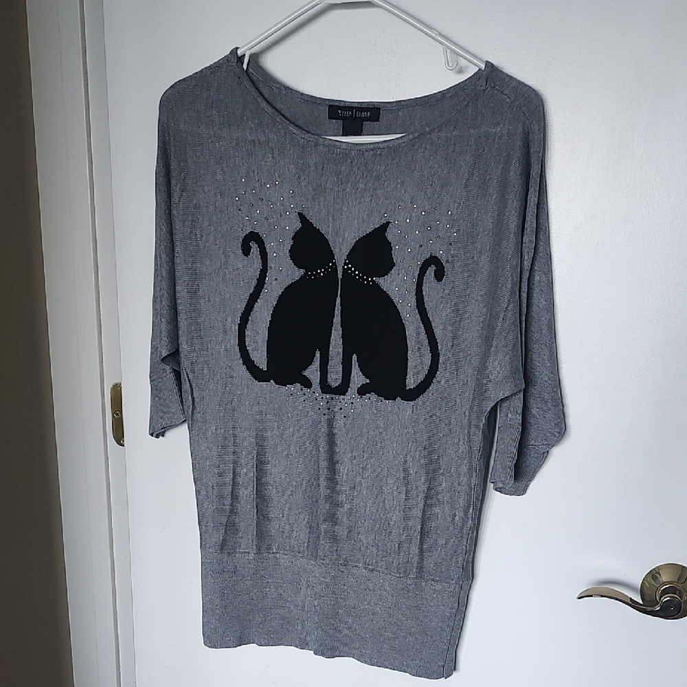 White House Black Market Gray Top with Black Cat Design